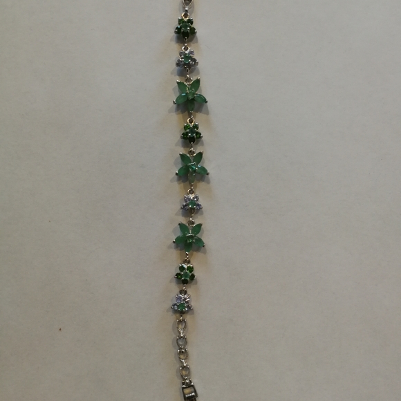 Jewelry - Picture 10 of 16